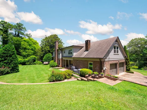 2413 Woolson Rd, Chattanooga, TN 37406
