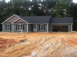 3168 Silver Fox Cir, Lancaster, SC 29720