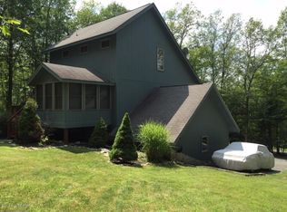 166 Forest Dr, Canadensis, PA 18325
