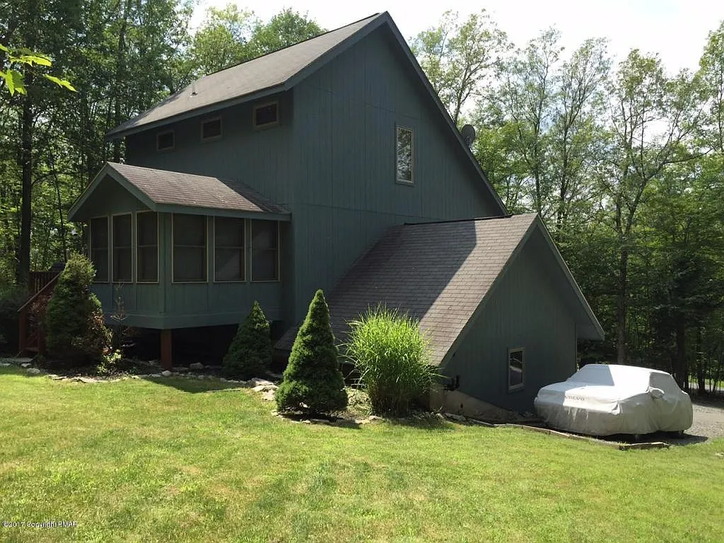 166 Forest Dr photo 1