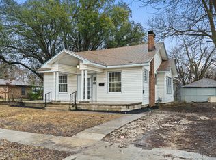 114 E Scott St, Gainesville, TX 76240