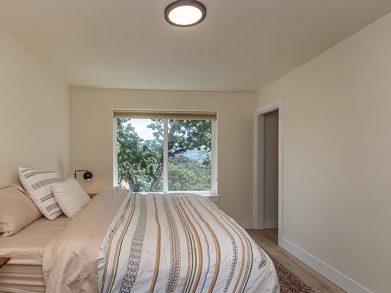 355 Ridgecrest Dr — Photo 29