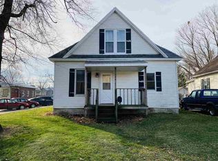 298 E Hilton St, Marengo, IA 52301
