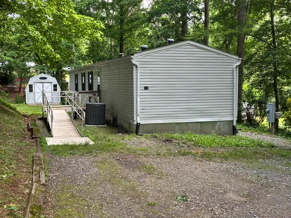 138 Anna Rd, Canton, NC 28716