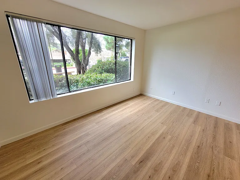 Verdugo Vista — Photo 10