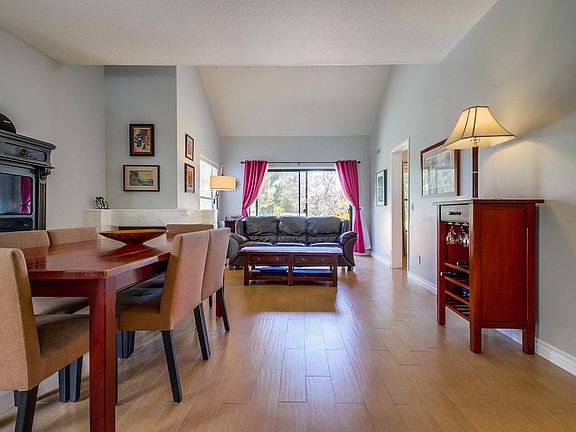 4th image of 16120 Avenida Venusto APT 12
