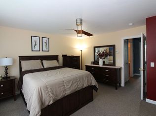 18 Stonington Cir, South Burlington, VT 05403