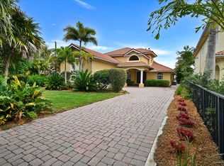 881 SE Saint Lucie Boulevard, Stuart, FL 34996