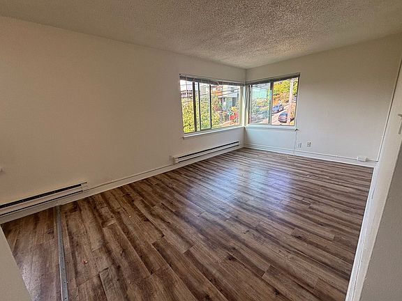 4th image of 2500 E Denny Way APT 405