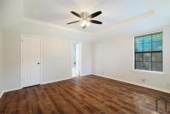 364 La Quinta Cir S — Photo 13