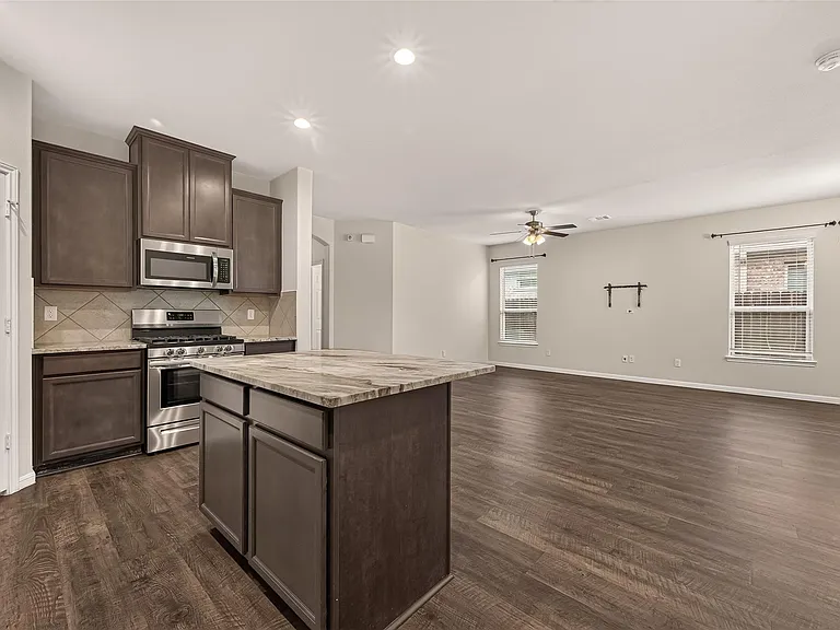 13129 Leisure Cove Dr — Photo 17
