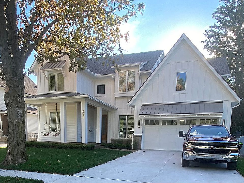 2nd image of 625 Novi St