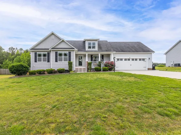 88 Jensen Dr, Wendell, NC 27591