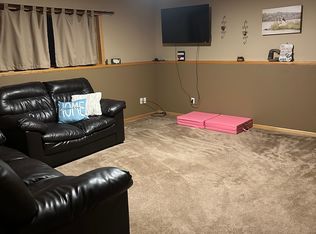 1400 Rodeo Dr NW, Bemidji, MN 56601