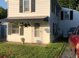 20 Woodward Ave, Troy, NY 12180