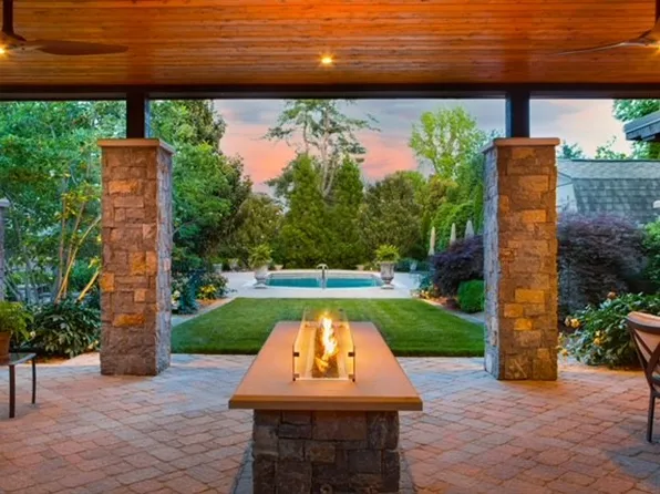 225 Hillwood Blvd, Nashville, TN 37205