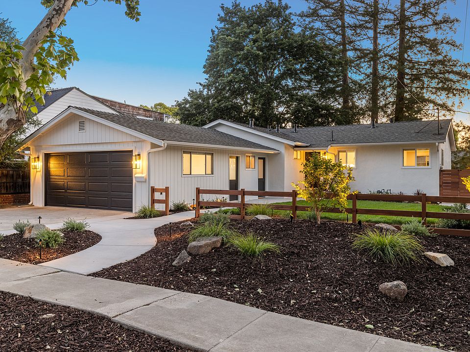 1st image of 43 Carlyn Ave