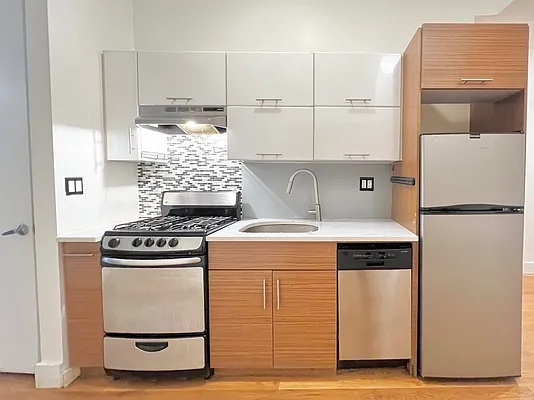 Rented by Doorway NYC, LLC | media 2