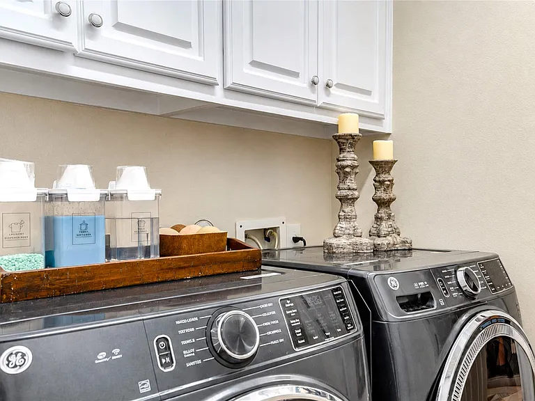 14510 Tivoli Dr — Photo 36