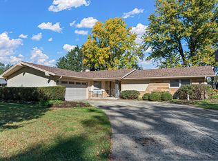 3233 Rosemont Dr, Joliet, IL 60431