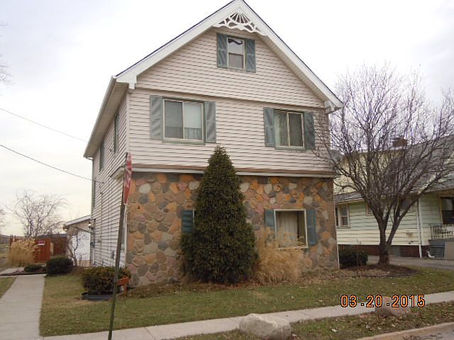 1st image of 2701 Ross Ave