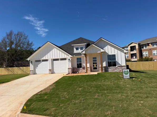 415 Mia Dr, Marshall, TX 75672