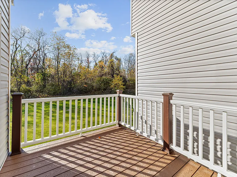 705 Ravenshire Ct — Photo 31