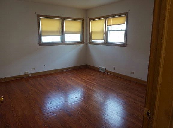 4th image of 9040 Skokie Blvd APT 2