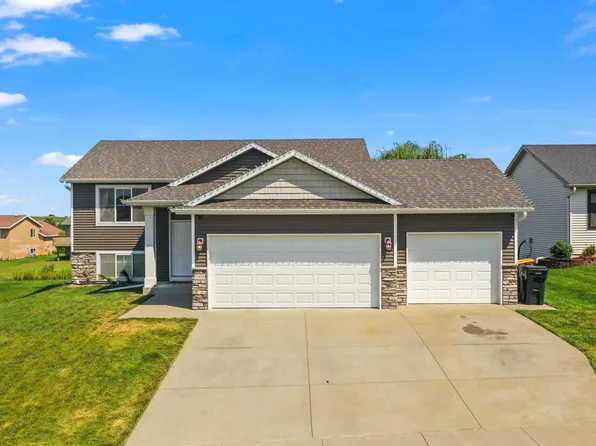 5903 51st St NW, Rochester, MN 55901