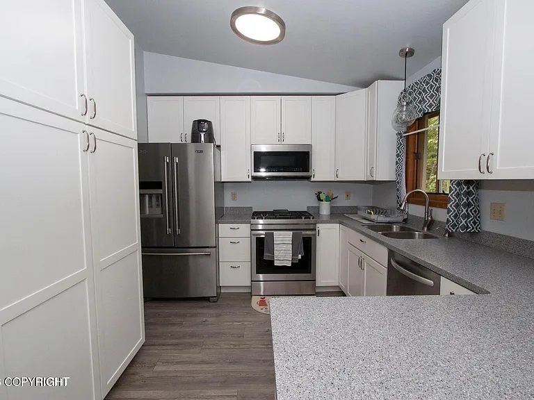 8820 Kak Island St — Photo 6