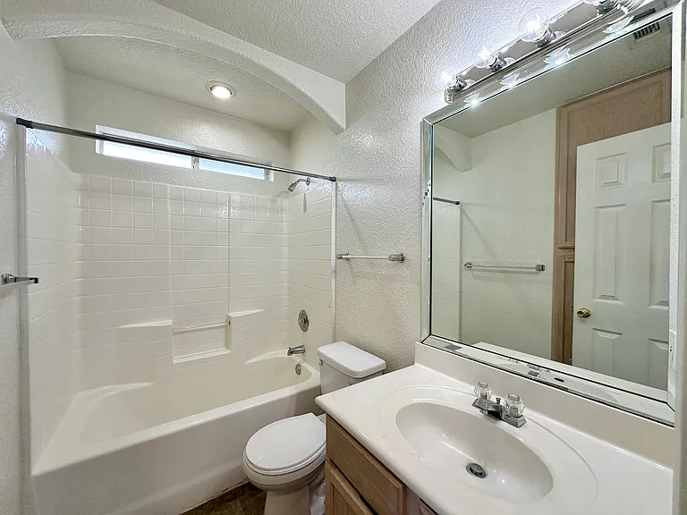 2508 Edgefield St — Photo 29