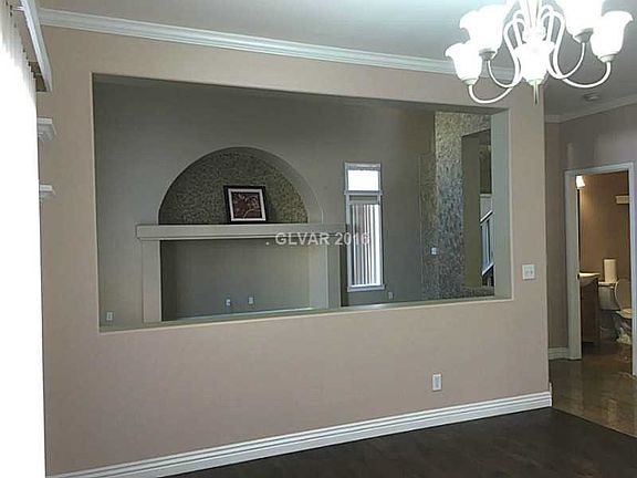 5th image of 9150 Berstler Ave