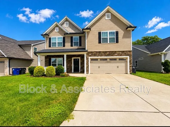 1464 Land Grove Dr, Kernersville, NC 27284