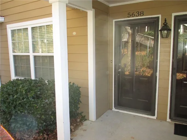 5638 River Heights Xing, Smyrna, GA 30082