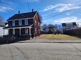 39 Clinton St, Waltham, MA 02453