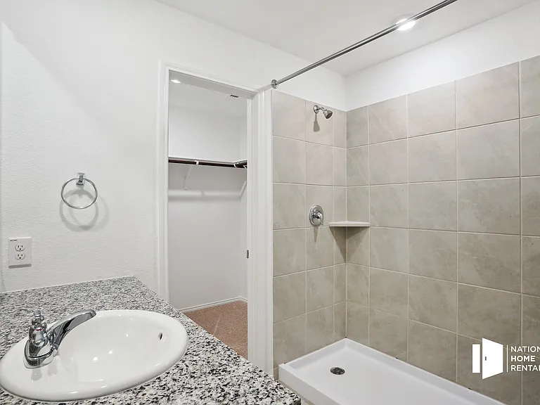 1315 Cherrybark Dr — Photo 6