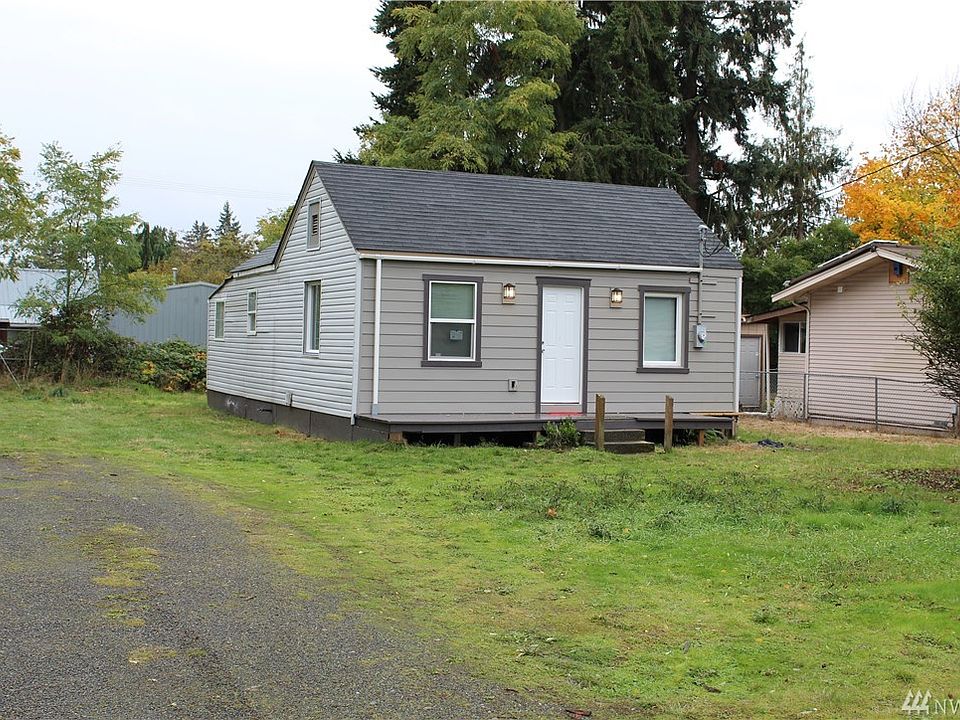 1st image of 810 107th St S
