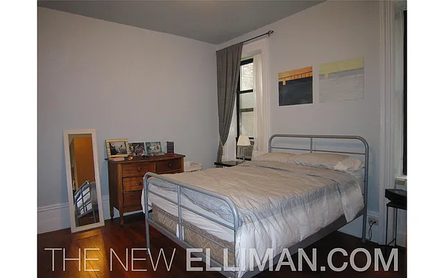 Sold by Douglas Elliman | media 13