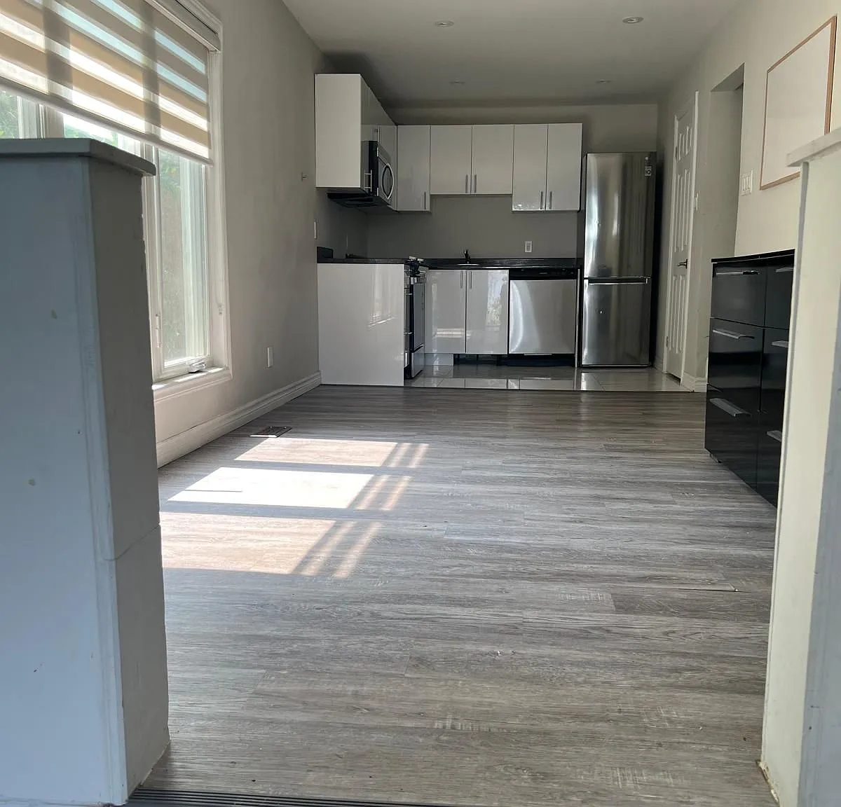 3 bed, $2,268 — Photo 4