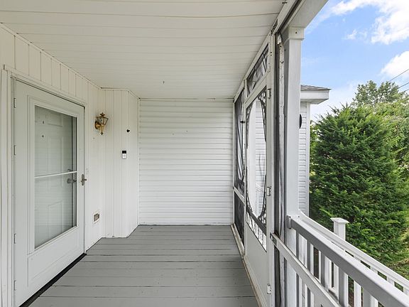 5th image of 67 Tarah Way