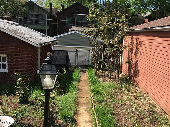 2nd image of 5834 Waterman Blvd