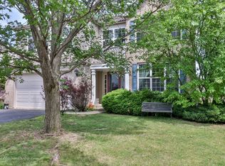 5938 Betty Gloyd Dr, Hoffman Estates, IL 60192