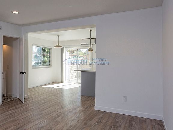 5th image of 677 W 39th St Unit A