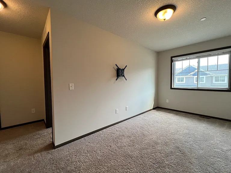 7110 Calumet Ct — Photo 17