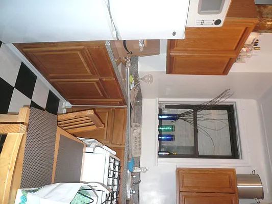 Rented by Brooklyn Heights Real Estate Inc | media 54