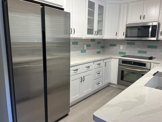 1st image of 661 Chemeketa Dr