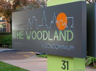 31 Woodland St APT 7F, Hartford, CT 06105