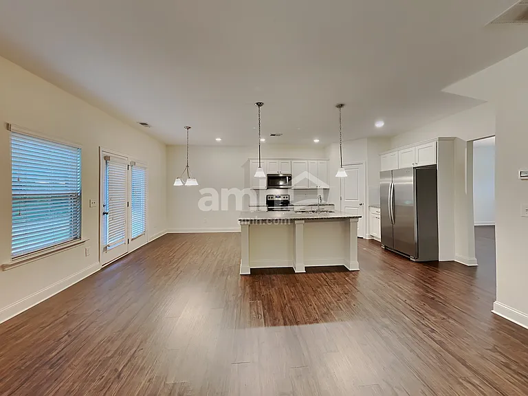 258 Makenna Dr — Photo 5