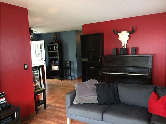 LIVING ROOM ON FIRST FLOOR