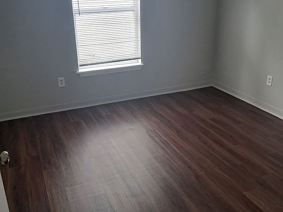 3rd image of 2710 W Kentucky St APT 4